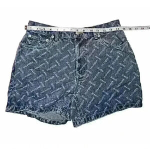 Tommy Hilfiger Women's Denim Shorts w/ All Over‎ Graphic NWT Size 6